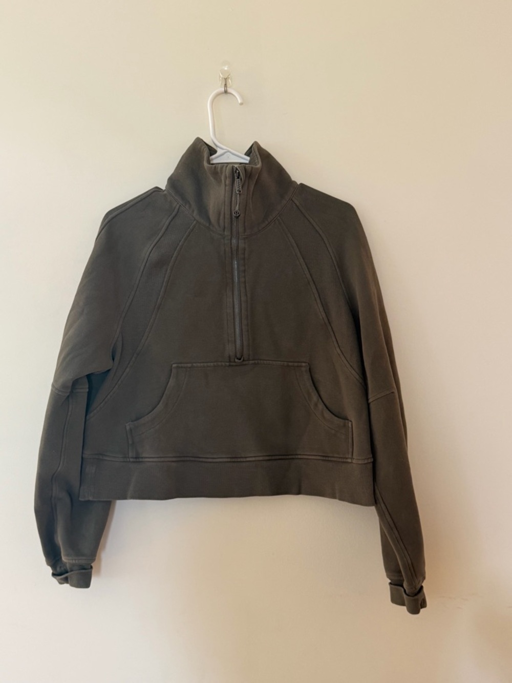Lululemon funnel neck scuba 1/2 zip.
